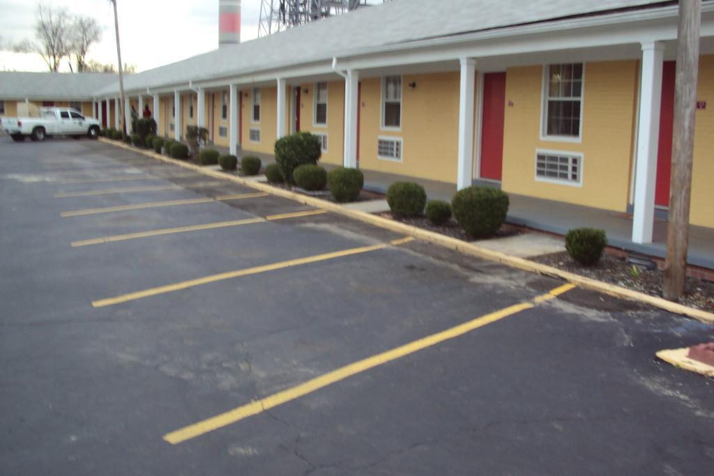 Sunrise Inn - Brownsville Exteriér fotografie